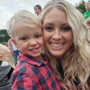 Meet your Posher, Robyn